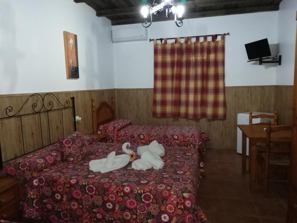 Hostal Brenaverde Gaucín Dış mekan fotoğraf