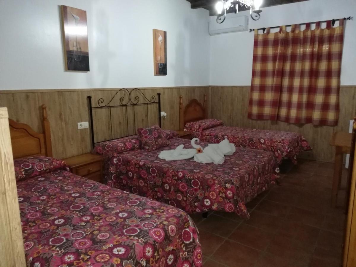 Hostal Brenaverde Gaucín Dış mekan fotoğraf