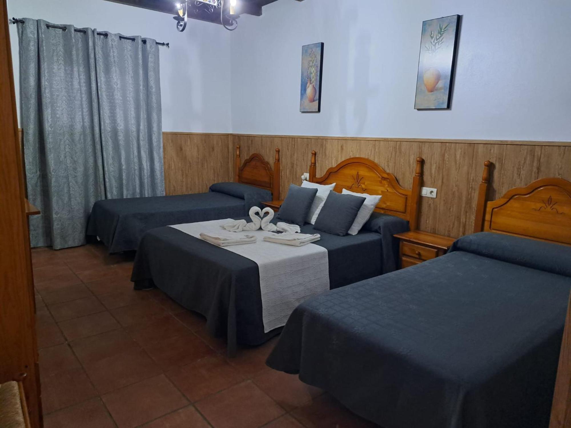 Hostal Brenaverde Gaucín Dış mekan fotoğraf