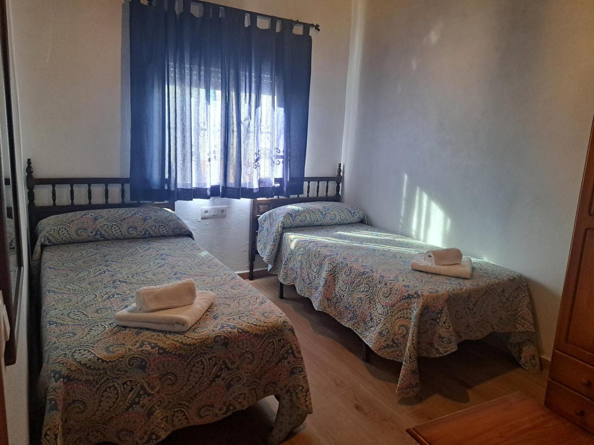 Hostal Brenaverde Gaucín Dış mekan fotoğraf